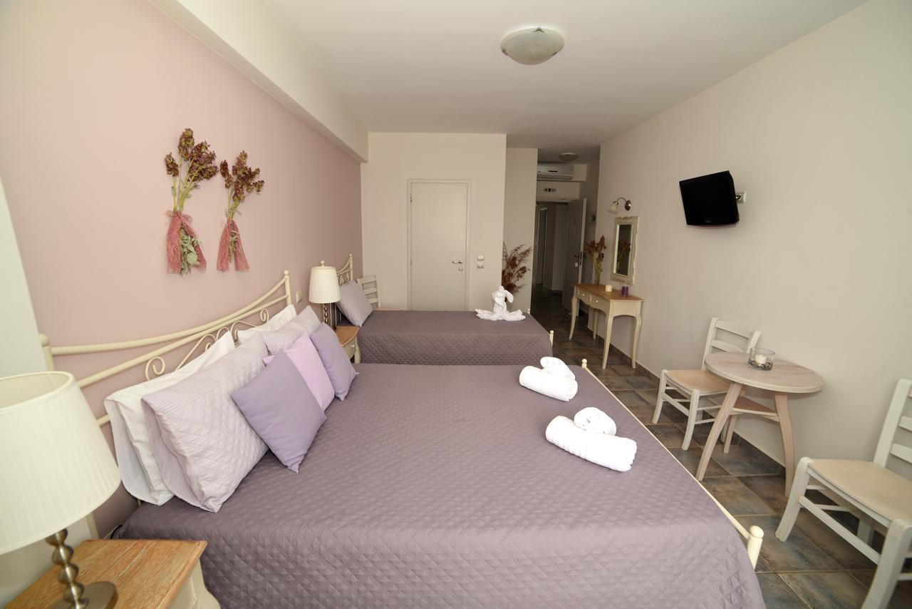 Avra Hotel Kyparíssion Buitenkant foto